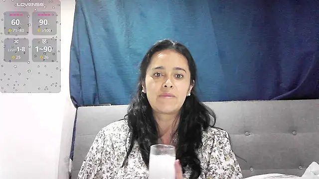 Estefany-magic online show from July 18, 2026, 12:52 am