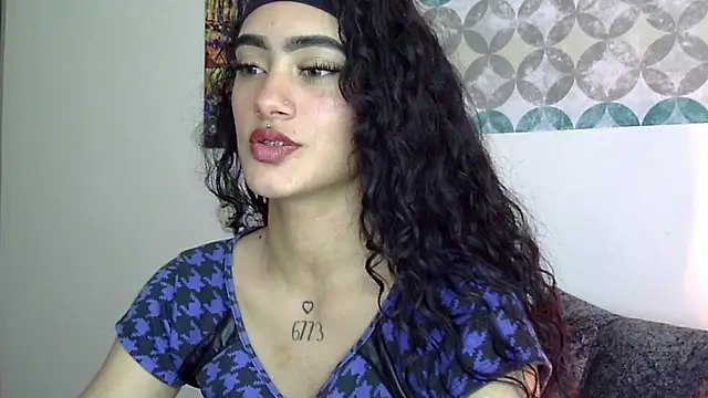 Snapshot of shelsy_d chatting on April 23, 2026, 8:32 pm shelsy d online show from April 23, 2026, 8:32 pm