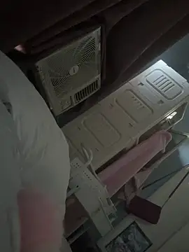 sexyPinay2026 online show from April 12, 2026, 12:03 am