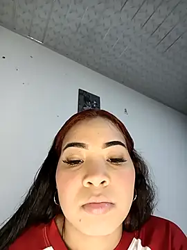 Snapshot of Maddy_sm chatting on April 14, 2026, 11:54 pm Maddy sm online show from April 14, 2026, 11:54 pm