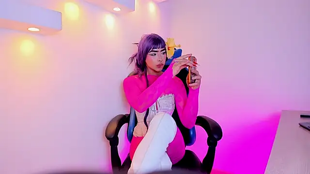 Flor pink online show from July 24, 2026, 3:24 am