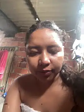 Ninibella online show from May 2, 2026, 1:49 pm