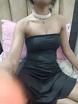 yoursanya00 online show from May 22, 2026, 6:28 pm