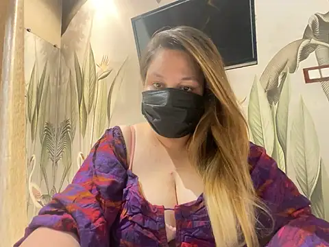Snapshot of kavyasingh36 chatting on April 18, 2026, 7:58 pm kavyasingh36 online show from April 18, 2026, 7:58 pm