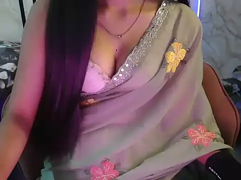 shreya    online show from May 27, 2026, 4:53 am