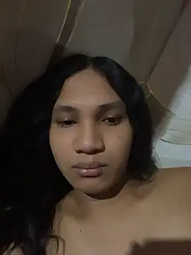 slutty aki online show from July 12, 2026, 4:46 am