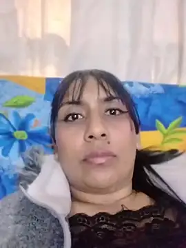 MELIZ QUEEN online show from May 21, 2026, 12:19 am
