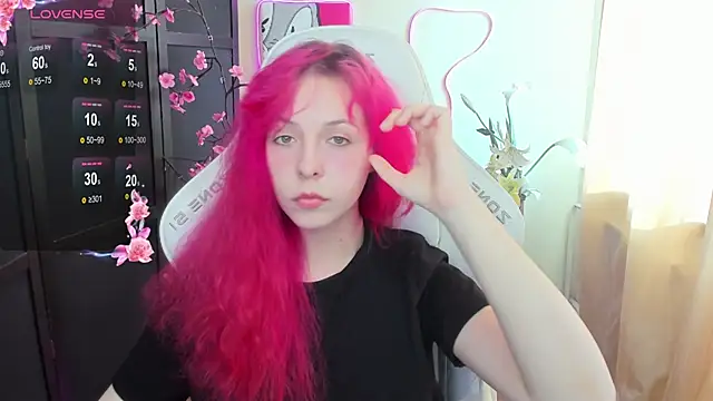 Snapshot of InfernoKitten chatting on May 2, 2026, 1:11 am InfernoKitten online show from May 2, 2026, 1:11 am