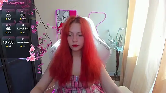 Snapshot of InfernoKitten chatting on May 27, 2026, 1:15 am InfernoKitten online show from May 27, 2026, 1:15 am
