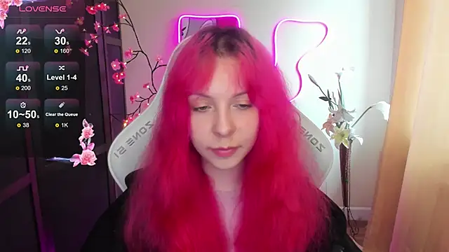Snapshot of InfernoKitten chatting on May 6, 2026, 1:09 am InfernoKitten online show from May 6, 2026, 1:09 am