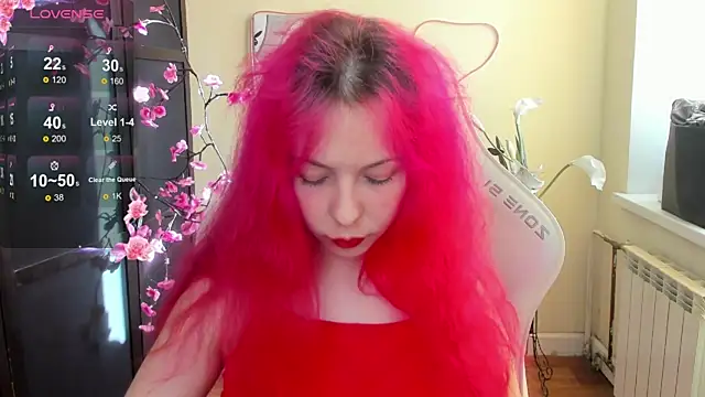 Snapshot of InfernoKitten chatting on April 29, 2026, 12:59 am InfernoKitten online show from April 29, 2026, 12:59 am