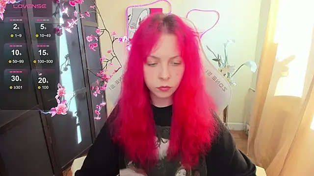 Snapshot of InfernoKitten chatting on April 24, 2026, 1:07 am InfernoKitten online show from April 24, 2026, 1:07 am
