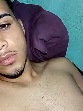 novinhokk22 online show from April 20, 2026, 5:47 pm