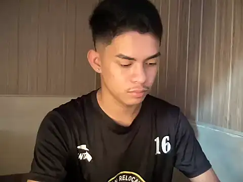 yourhotasian jhonpol16 online show from July 2, 2026, 11:44 pm