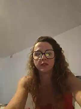 Shely5934 online show from May 17, 2026, 6:41 pm
