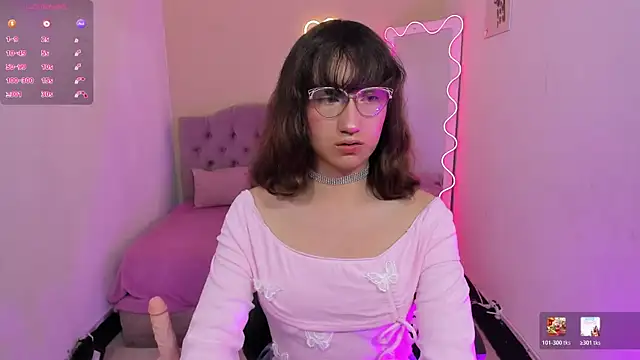 KATHERINE TAY online show from May 28, 2026, 7:20 pm
