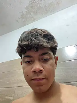 Snapshot of blocksex22 chatting on April 13, 2026, 11:31 pm blocksex22 online show from April 13, 2026, 11:31 pm