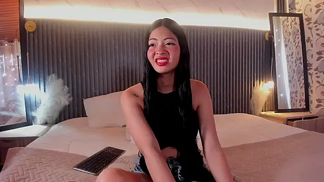 Snapshot of zoe_castillo chatting on April 21, 2026, 7:53 pm zoe castillo online show from April 21, 2026, 7:53 pm