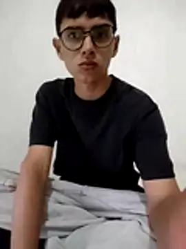 Camilo hot21 online show from April 21, 2026, 12:34 am