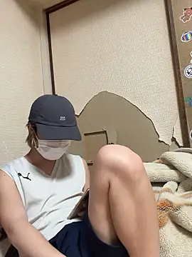 tokage00727 online show from April 22, 2026, 3:57 am