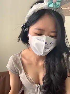 Honey baba online show from April 13, 2026, 6:39 am