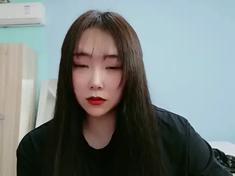 Snapshot of dandanhenda030 chatting on April 14, 2026, 8:19 am dandanhenda030 online show from April 14, 2026, 8:19 am