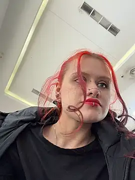 FoxyMood online show from April 14, 2026, 2:11 pm