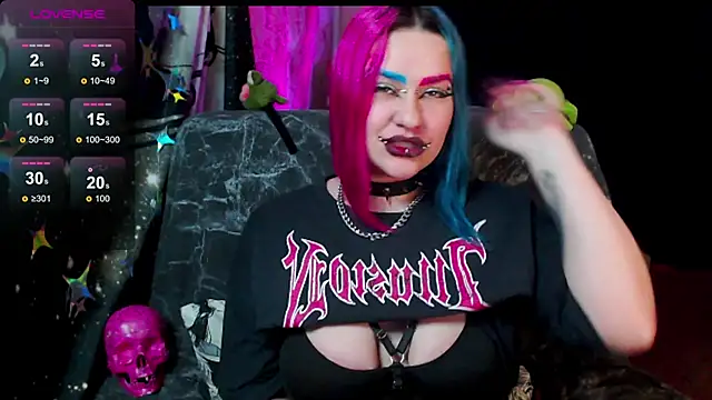 Snapshot of Neon_Baddie chatting on April 21, 2026, 4:24 pm Neon Baddie online show from April 21, 2026, 4:24 pm