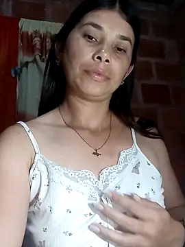 Sexy-Violet-20 online show from April 15, 2026, 3:34 am