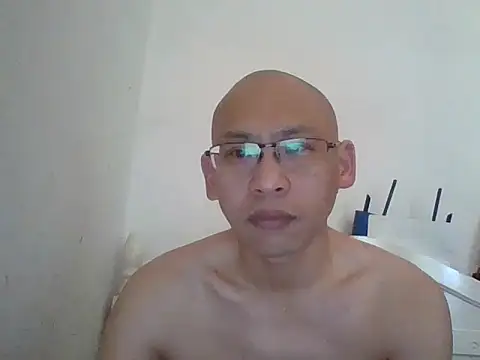 benly118 online show from April 30, 2026, 11:09 pm
