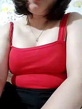 ManaMi-Amii online show from April 18, 2026, 7:07 pm