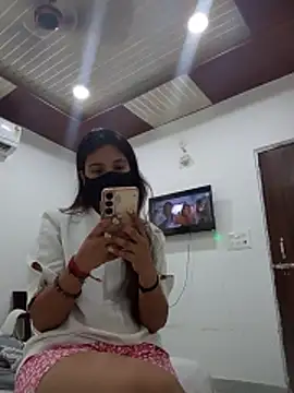 Anjali hot33 online show from May 27, 2026, 5:20 pm