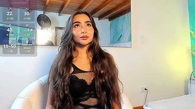 lindsay palmer online show from May 15, 2026, 3:32 pm
