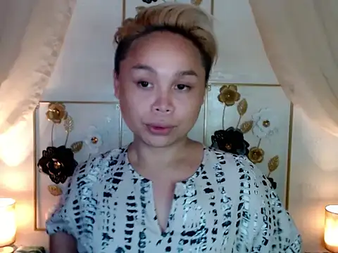Snapshot of olla_victoria chatting on July 15, 2026, 9:16 am olla victoria online show from July 15, 2026, 9:16 am