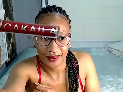 SkyVelvetxoxo online show from May 25, 2026, 7:29 am