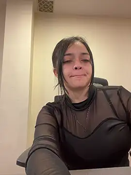Snapshot of Selene__Ferrer chatting on June 3, 2026, 1:23 pm Selene Ferrer online show from June 3, 2026, 1:23 pm