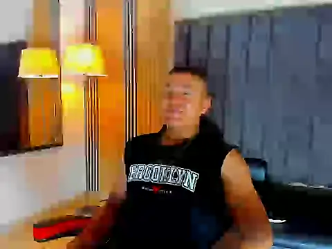 Snapshot of Dante__jons chatting on May 8, 2026, 5:00 am Dante jons online show from May 8, 2026, 5:00 am