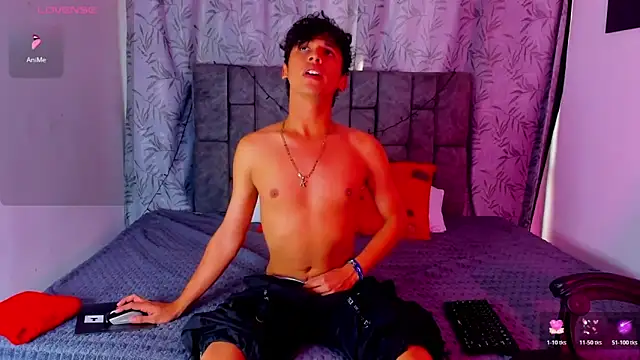 IhanKing online show from June 16, 2026, 7:25 pm