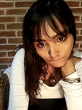 jellyyynspicyyy online show from May 11, 2026, 4:15 pm