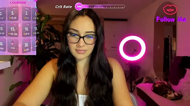 Charlotte james1 online show from June 12, 2026, 12:41 am
