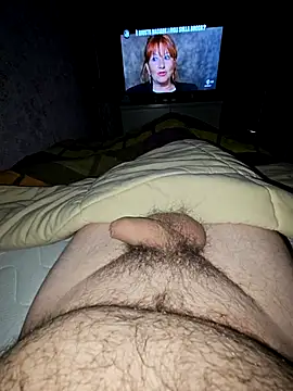 stefanotoma91 online show from May 7, 2026, 7:28 pm