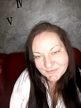 NeonSky Play online show from April 16, 2026, 10:45 pm