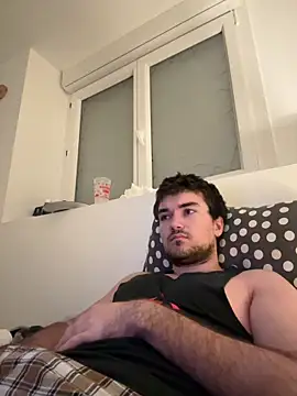 Snapshot of Weanny chatting on April 14, 2026, 4:45 pm Weanny online show from April 14, 2026, 4:45 pm