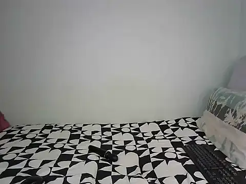 Snapshot of COCO__JUICY chatting on April 29, 2026, 9:24 am COCO JUICY online show from April 29, 2026, 9:24 am