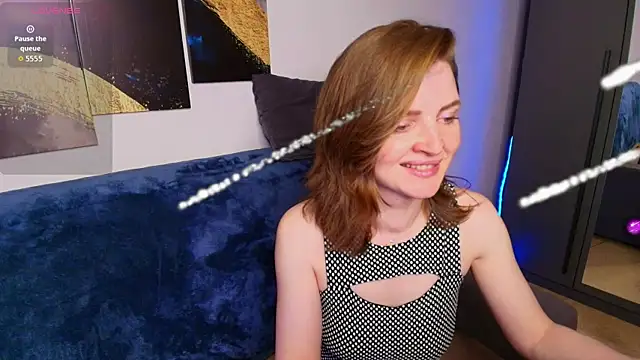 Liza  Evans online show from July 2, 2026, 1:50 am