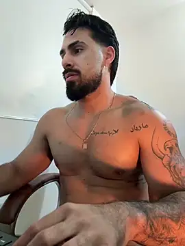 Snapshot of Ryan_Black3 chatting on June 4, 2026, 11:09 pm Ryan Black3 online show from June 4, 2026, 11:09 pm