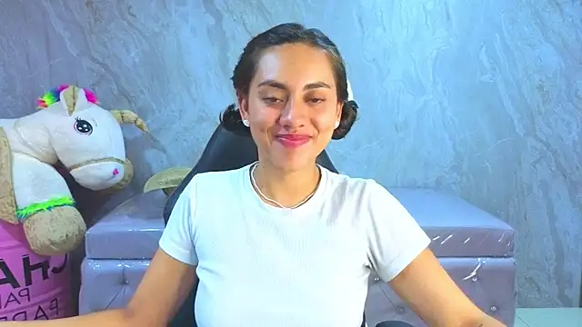 Snapshot of grecia_soler_a chatting on May 29, 2026, 12:55 pm grecia soler a online show from May 29, 2026, 12:55 pm