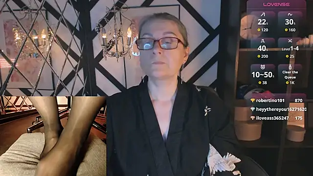 Alexandra Kind online show from May 16, 2026, 1:59 am