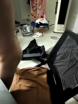 Snapshot of StudentHCM chatting on April 15, 2026, 11:49 am StudentHCM online show from April 15, 2026, 11:49 am