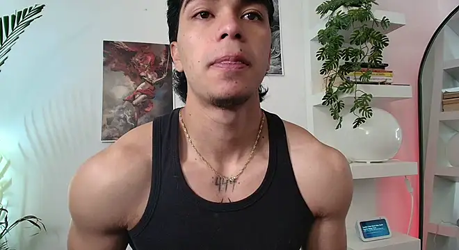 andyypalmer  online show from May 9, 2026, 1:14 pm